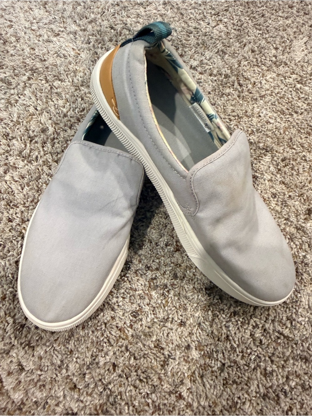 Toms Gray Canvas Slip-On Sneakers with White Sole and Tan Heel